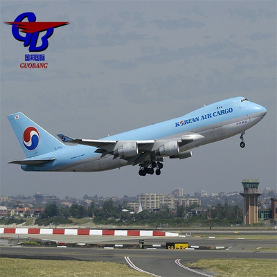 O Serviço de Aviação Internacional de Cargas Aéreas de para a Áustria com CIQ/CO/FORM A/SOSA/CCPIT VERIFIED e o Cargo
