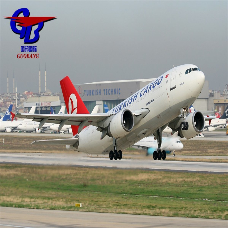O Serviço de Aviação Internacional de Cargas Aéreas de para a Áustria com CIQ/CO/FORM A/SOSA/CCPIT VERIFIED e o Cargo